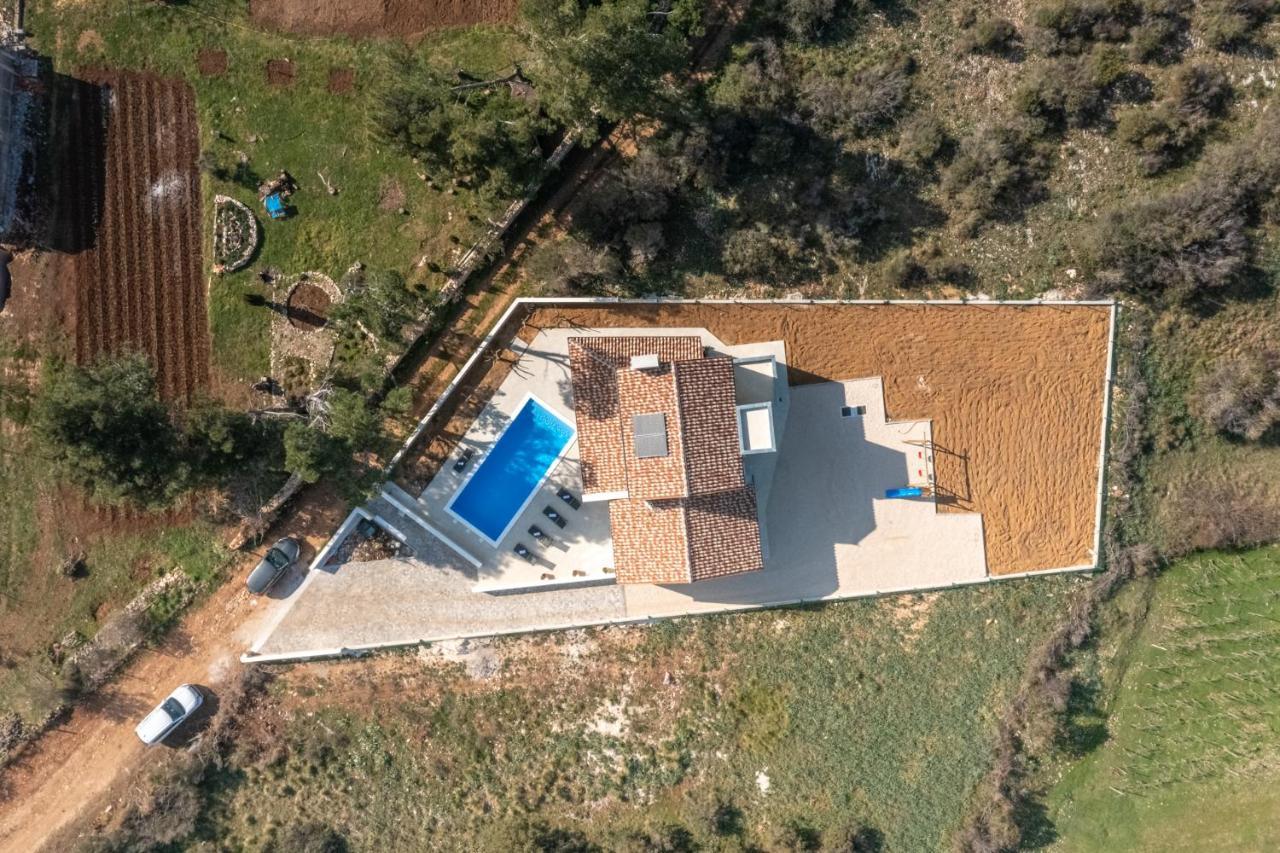 Villa Mediterra Prima Nin Exteriör bild